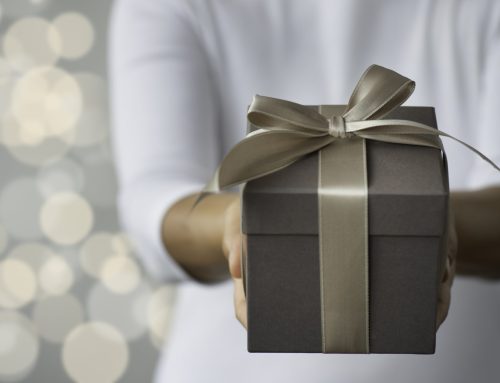 The Ultimate Holiday Gift: Guidance for a Smooth Transition to Retirement